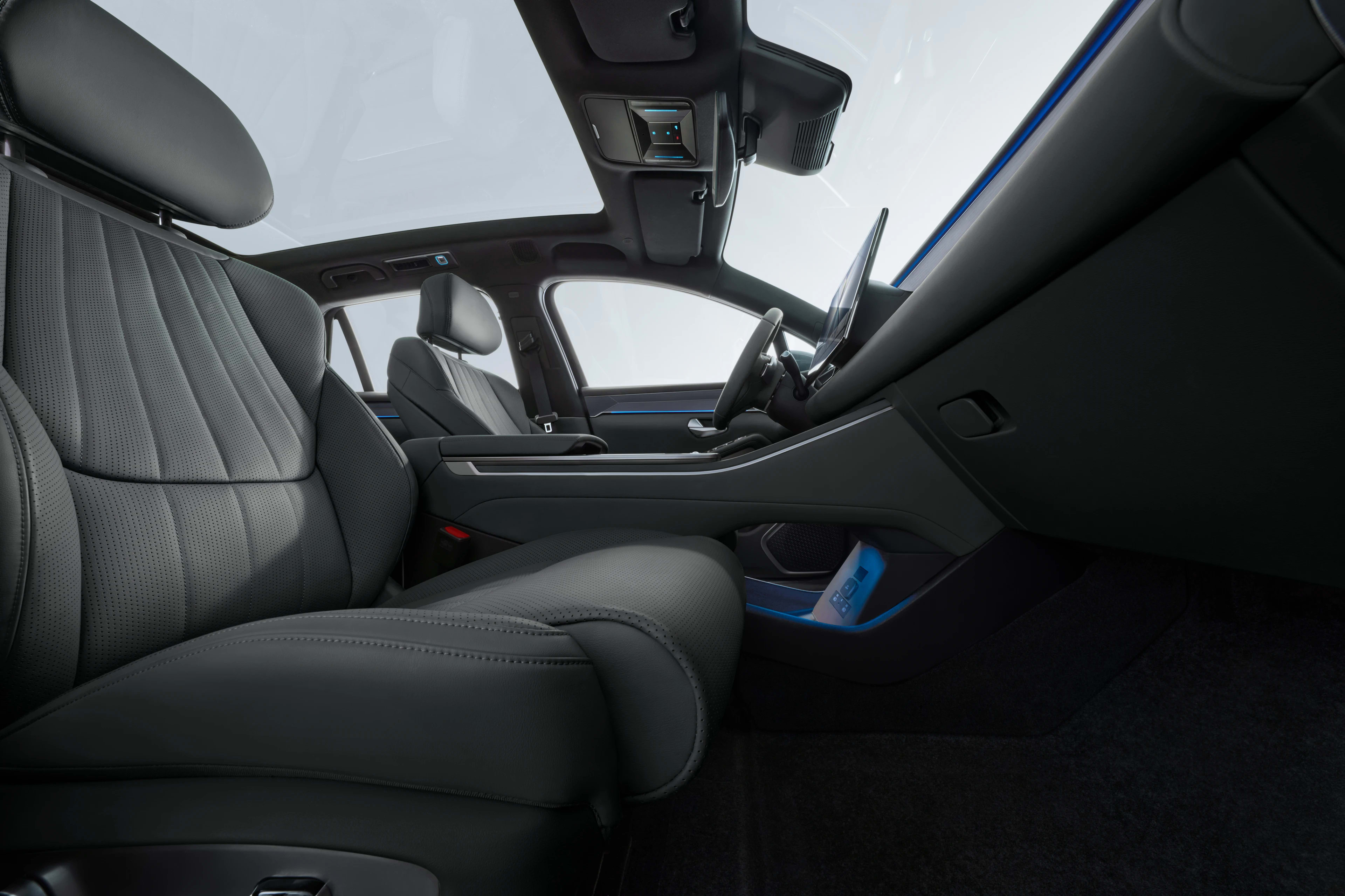 BYD Atto 8 - photo 11