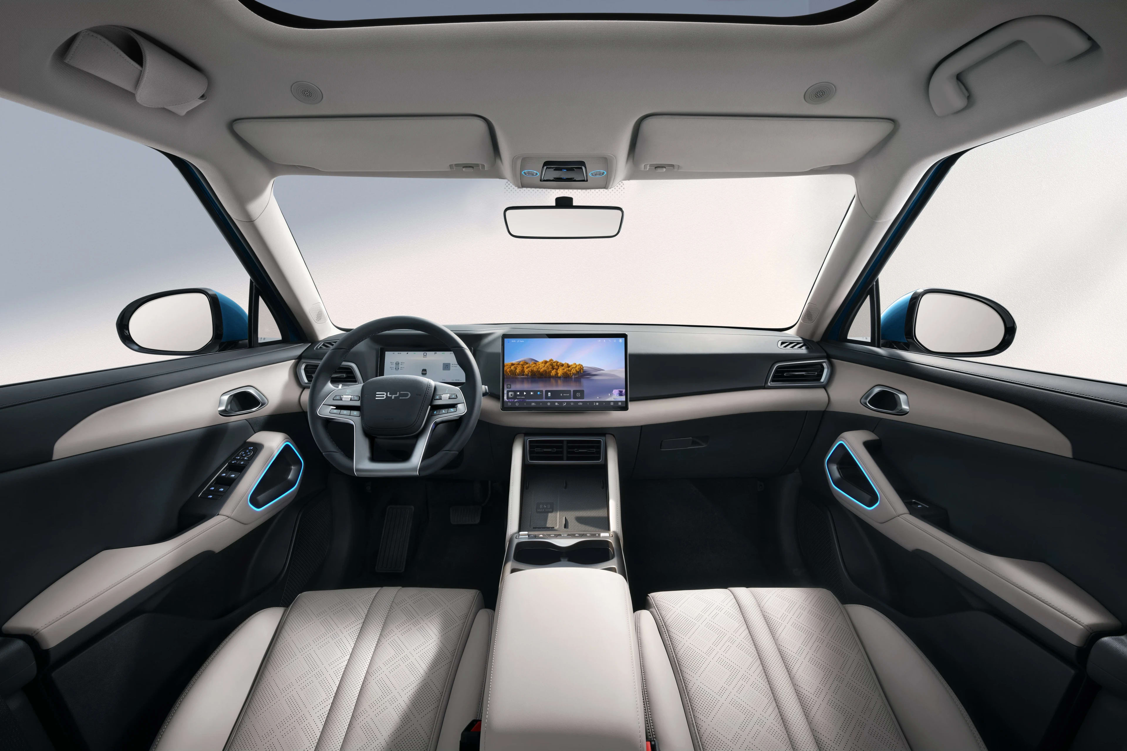 BYD Atto 2 DM-i - interior