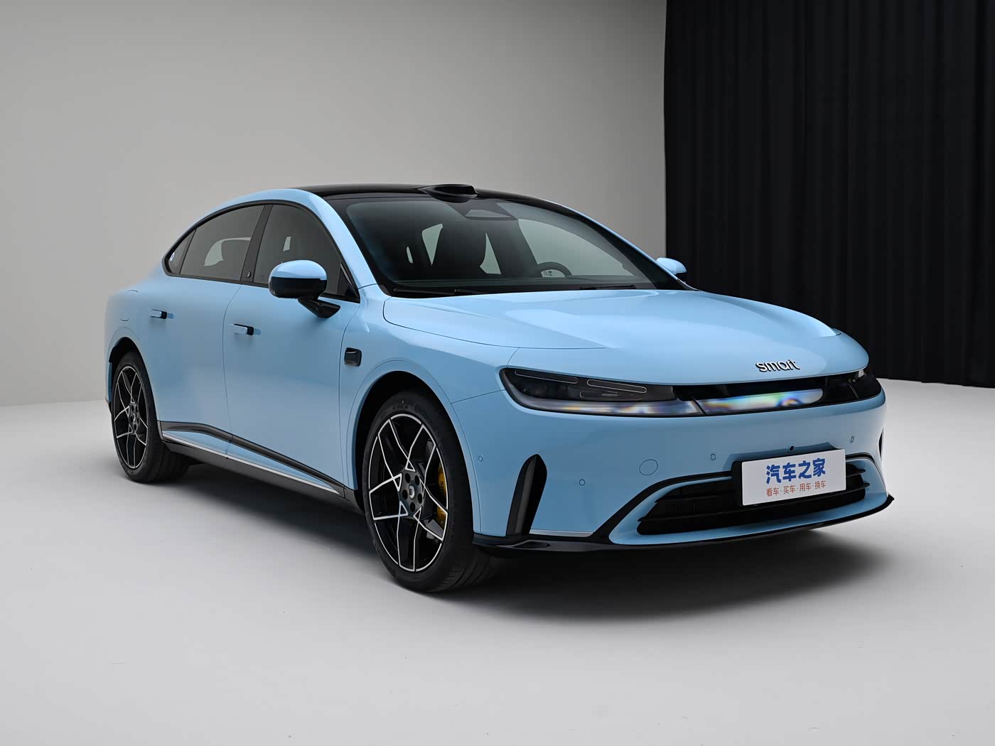 smart #6 goes on sale in China: a 435 hp PHEV fastback from 179,900 yuan ($25,100) - photo 15